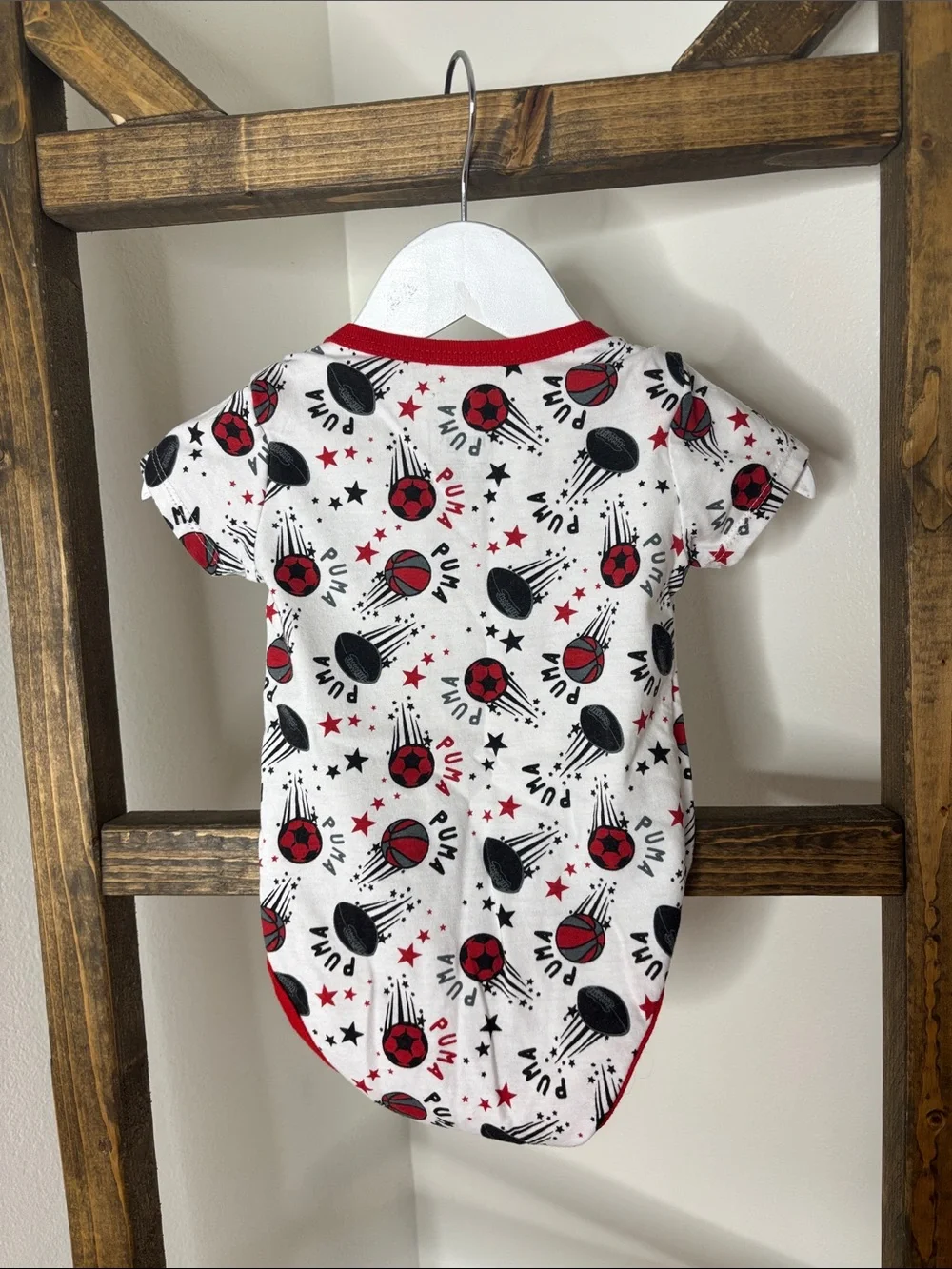 Puma White Bodysuit with Red & Black Sports Size 6-9M